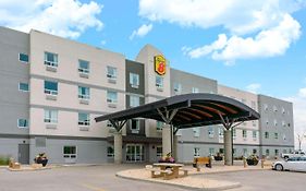 Super 8 By Wyndham Winnipeg East Mb